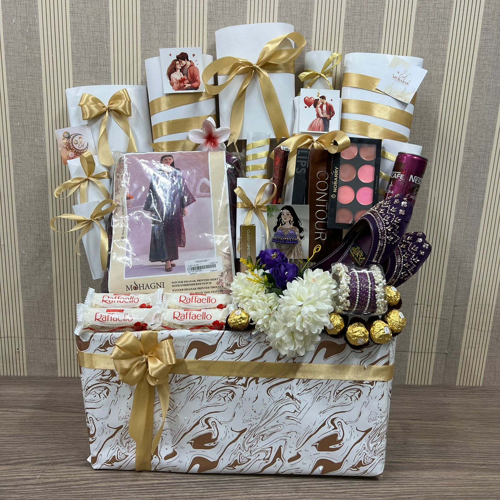 Signature Eid Gift Box