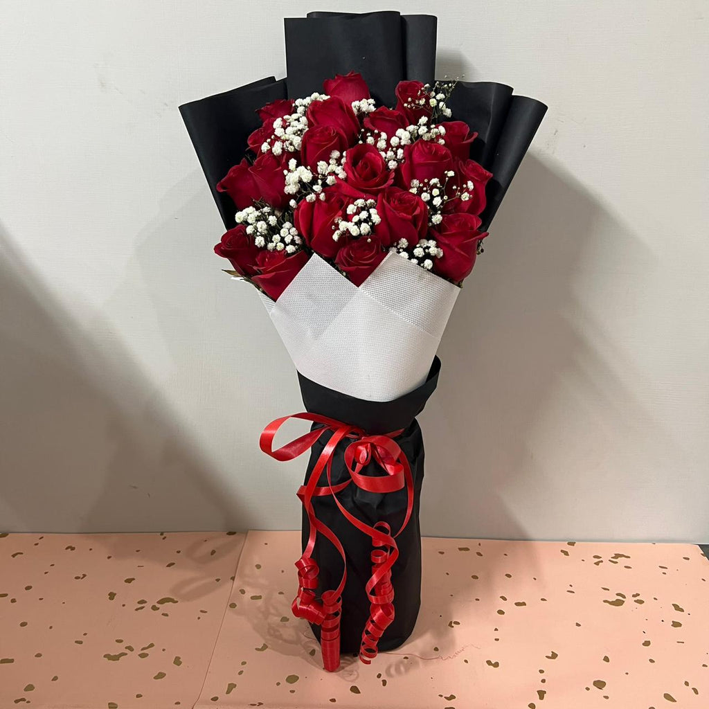 Signature 25 Red Roses Bouquet with Baby Breath